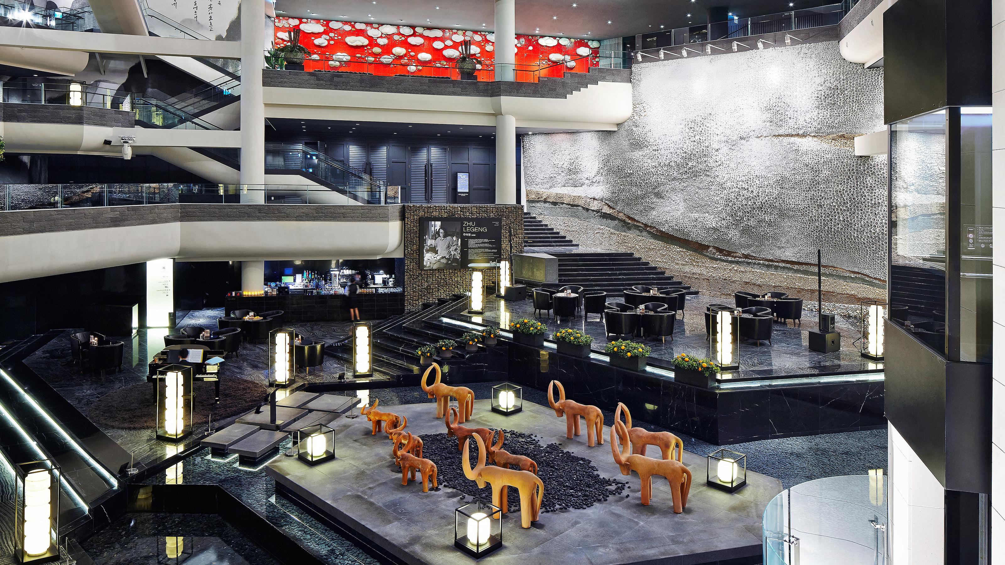 Kensington Jeju Hotel Dış mekan fotoğraf The lobby of the hotel