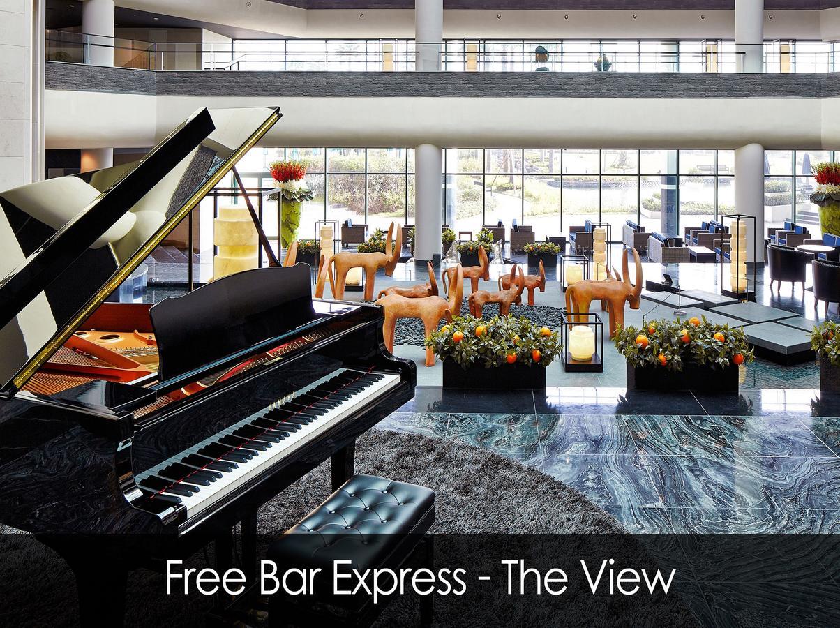 Kensington Jeju Hotel Oda fotoğraf Free Bar Express - The View