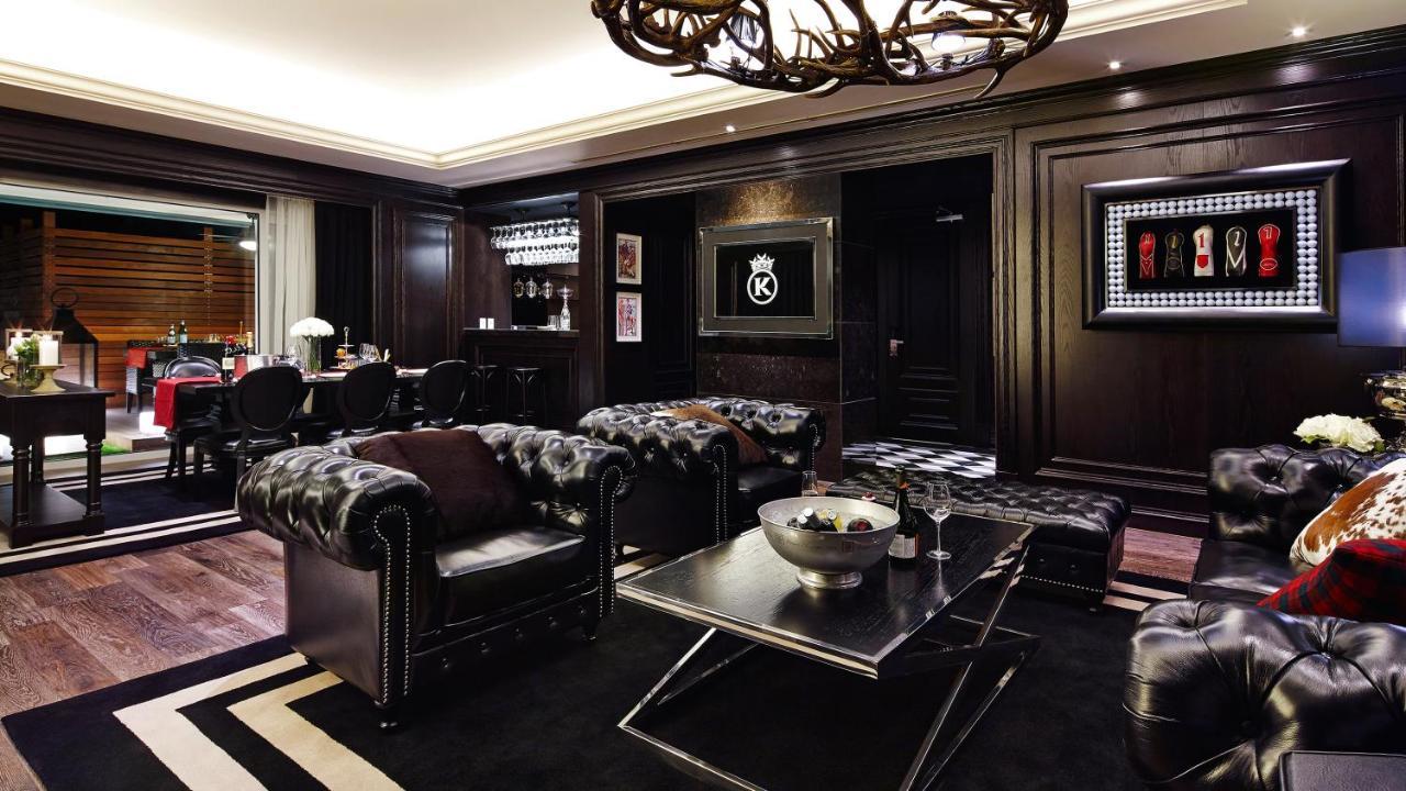 Kensington Jeju Hotel Dış mekan fotoğraf The interior of the Karl Lagerfeld Paris boutique